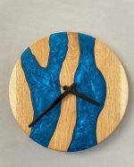 Masivní dřevěné hodiny s epoxidem průměr 23 cm