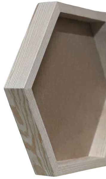 Dřevěný rám na mechový obraz – hexagon