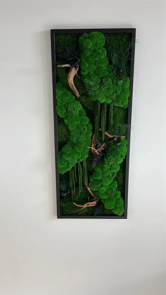 Mechový obraz „Kuličkový mech Džunglová kaskáda“ – plovoucí dřevo edice Mechový obraz: Kopečkový mech Džunglová kaskáda